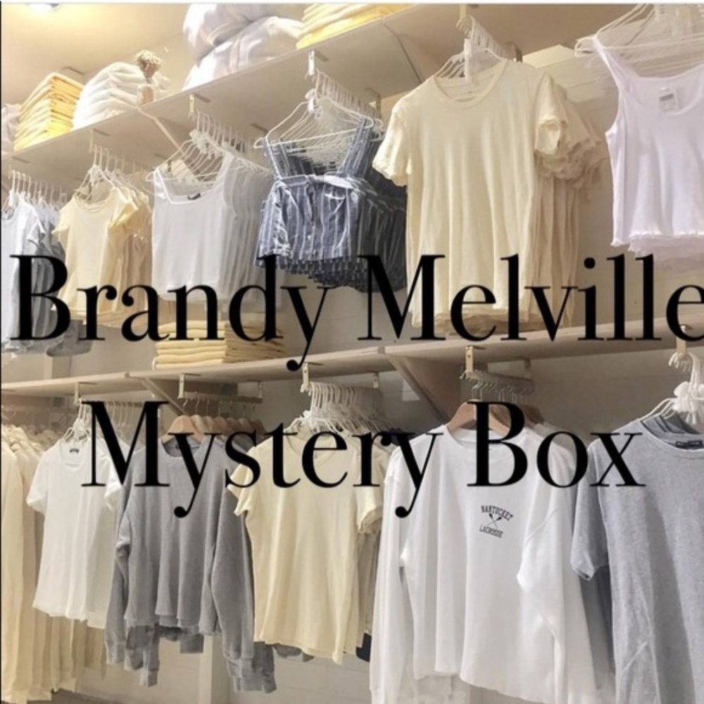 LAST ONE! 10 item Brandy Reseller's Mystery Box - Picture 2 of 8